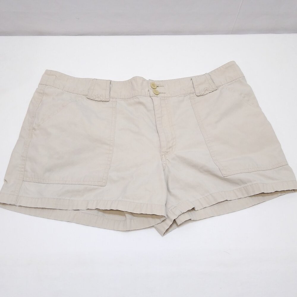 Bailey's Point Shorts Size 14 Mid Rise Beige Relaxed Fit Casual Wear 100% Cotton